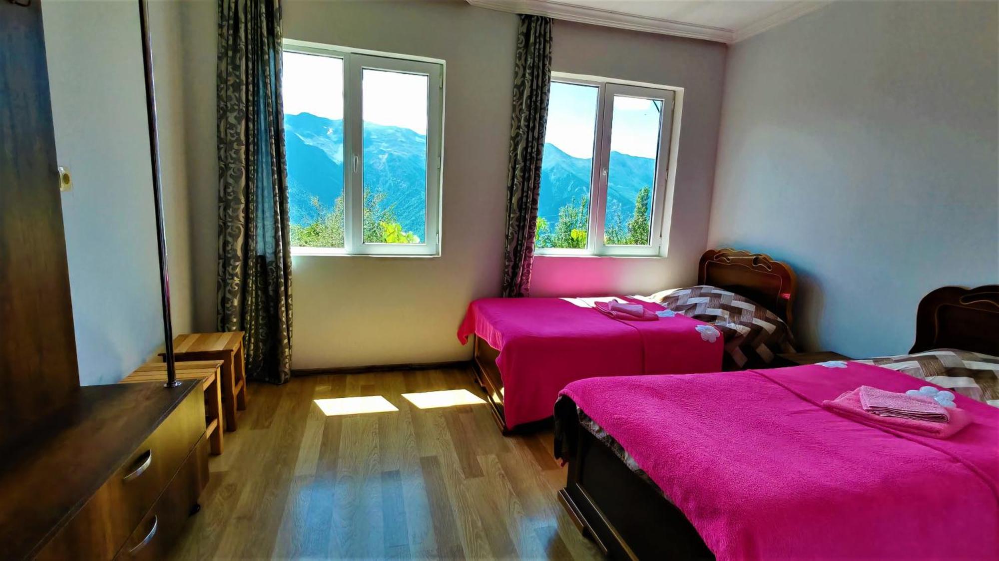 Gujejiani Guest House เมสเตีย ภายนอก รูปภาพ