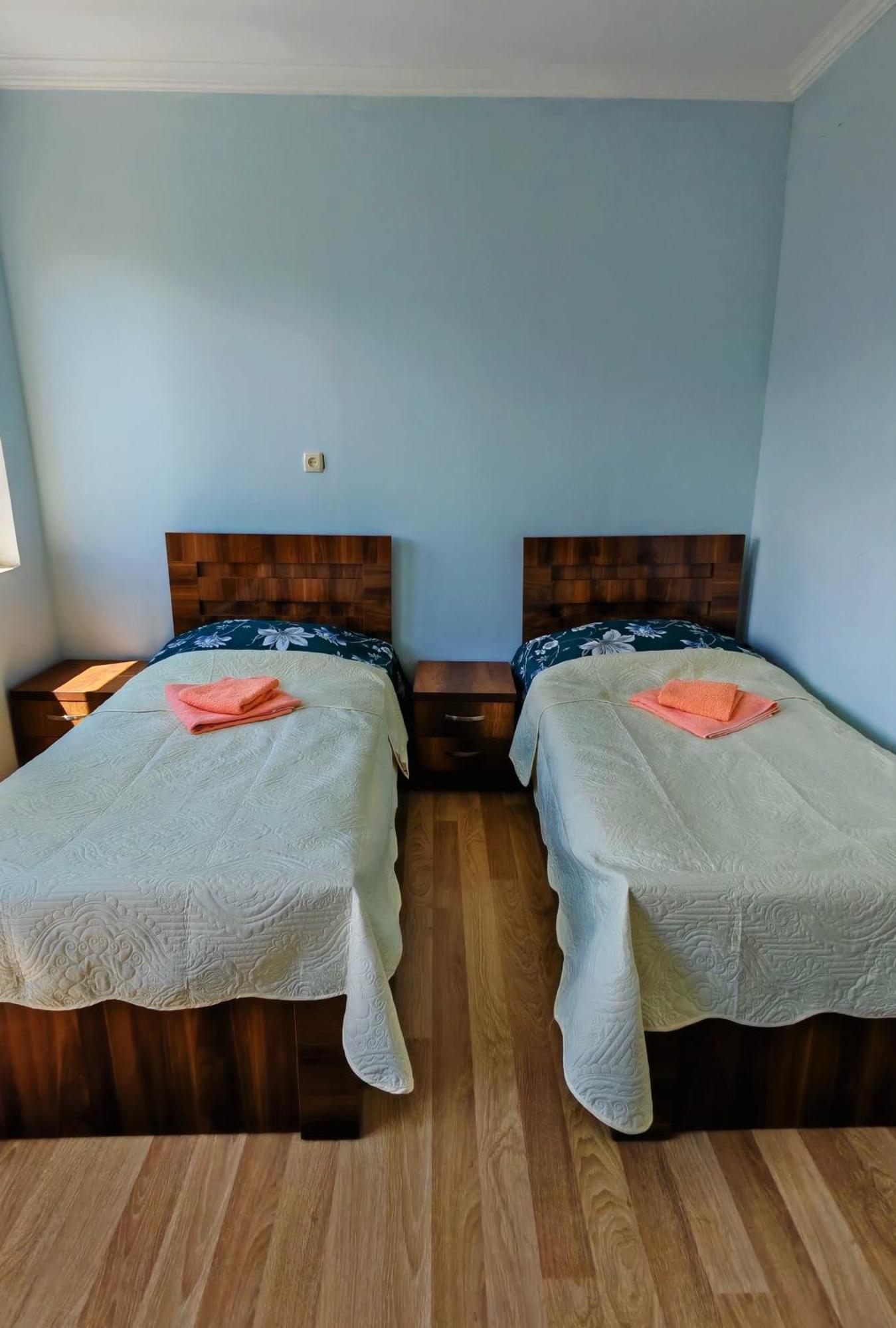 Gujejiani Guest House เมสเตีย ภายนอก รูปภาพ